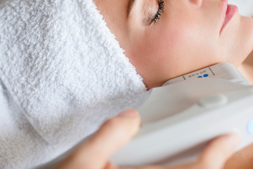 Les ultrasons focalisés de haute intensité, une solution innovante et efficace sans bistouri ni injection